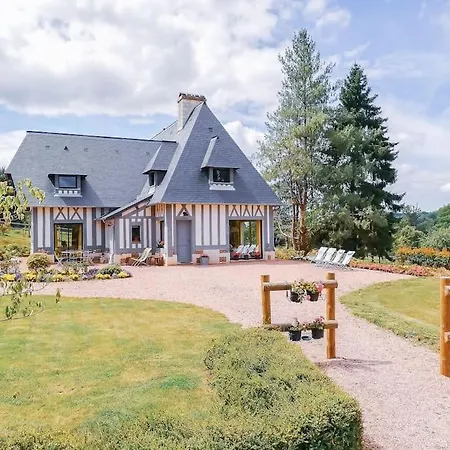 Magnifique Maison Avec Piscine - Proche Deauville, Honfleur, Pont L'eveque, Lisieux * Blangy-le-Château