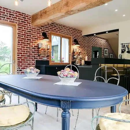 Magnifique Maison Avec Piscine - Proche Deauville, Honfleur, Pont L'eveque, Lisieux Blangy-le-Château